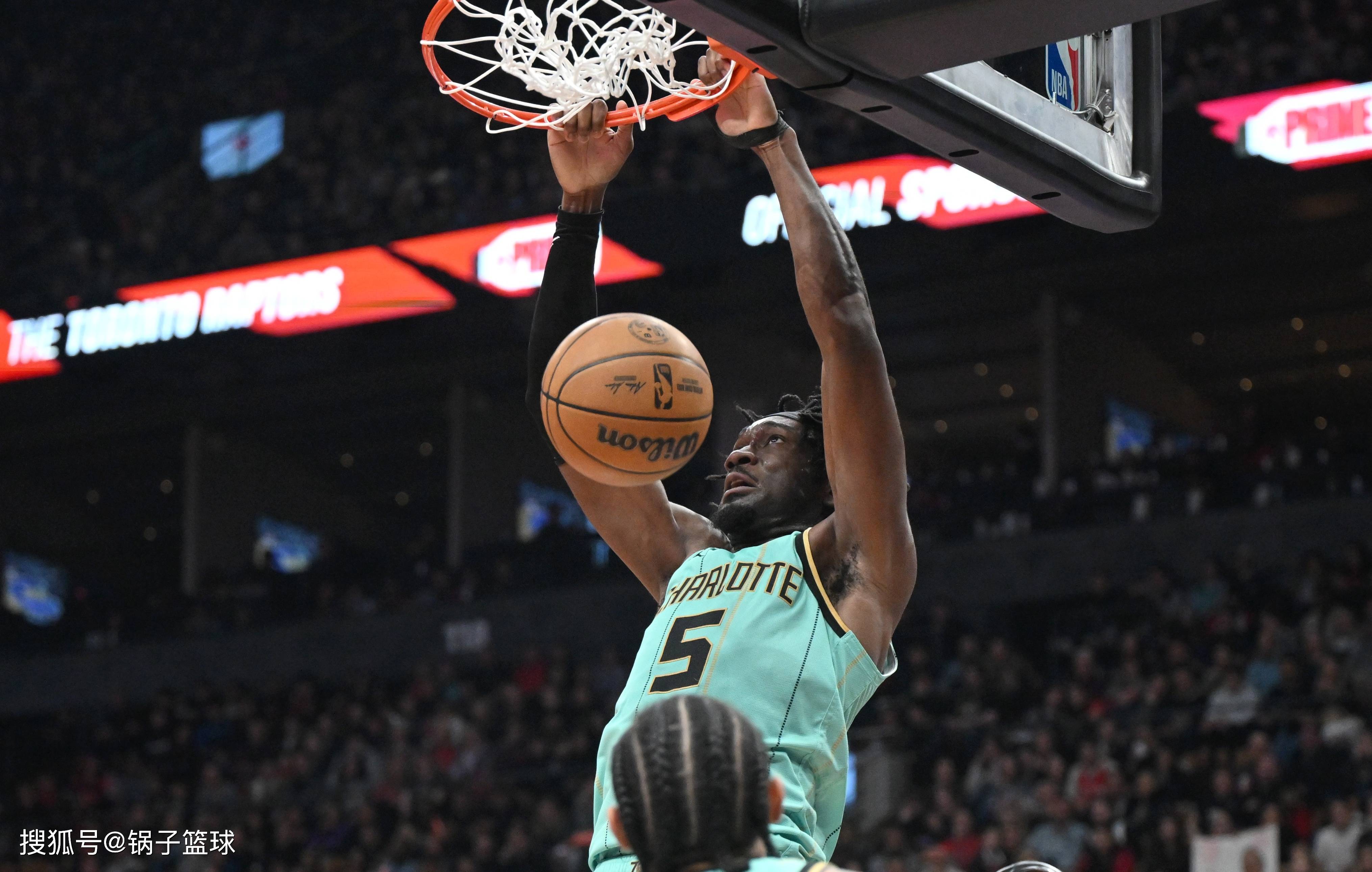 包含西班牙男篮强势凯尔特人，戈贝尔送出助攻的词条