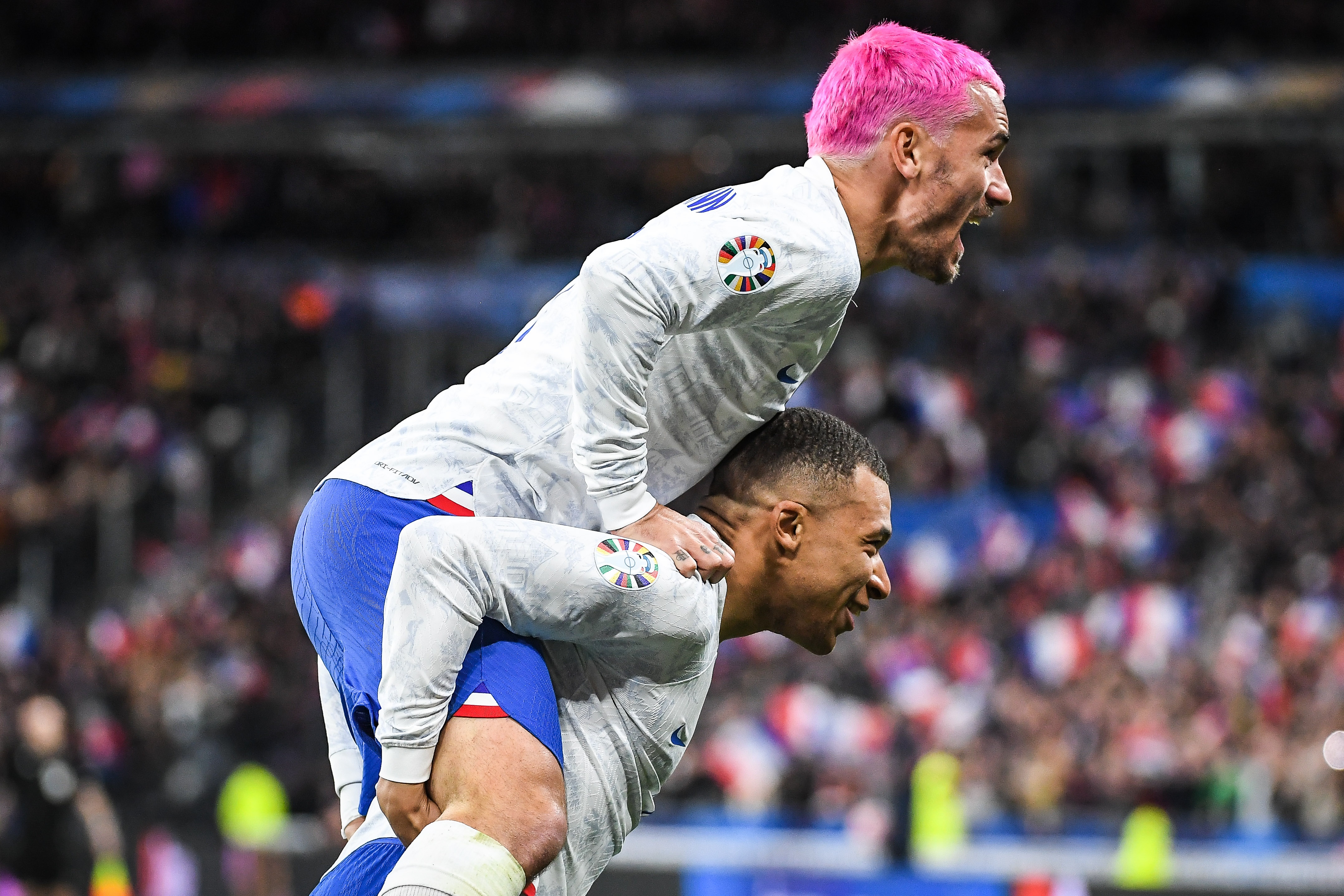 英格兰轻取马德里竞技,格列兹曼统治全场的简单介绍 英格兰轻取马德里竞技,格列兹曼统治全场的简单介绍