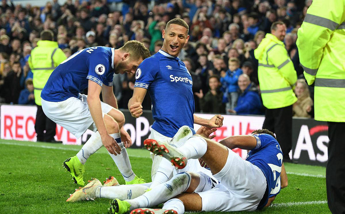 埃弗顿主场保持不败,排名继续上升的简单介绍 埃弗顿主场保持不败,排名继续上升的简单介绍