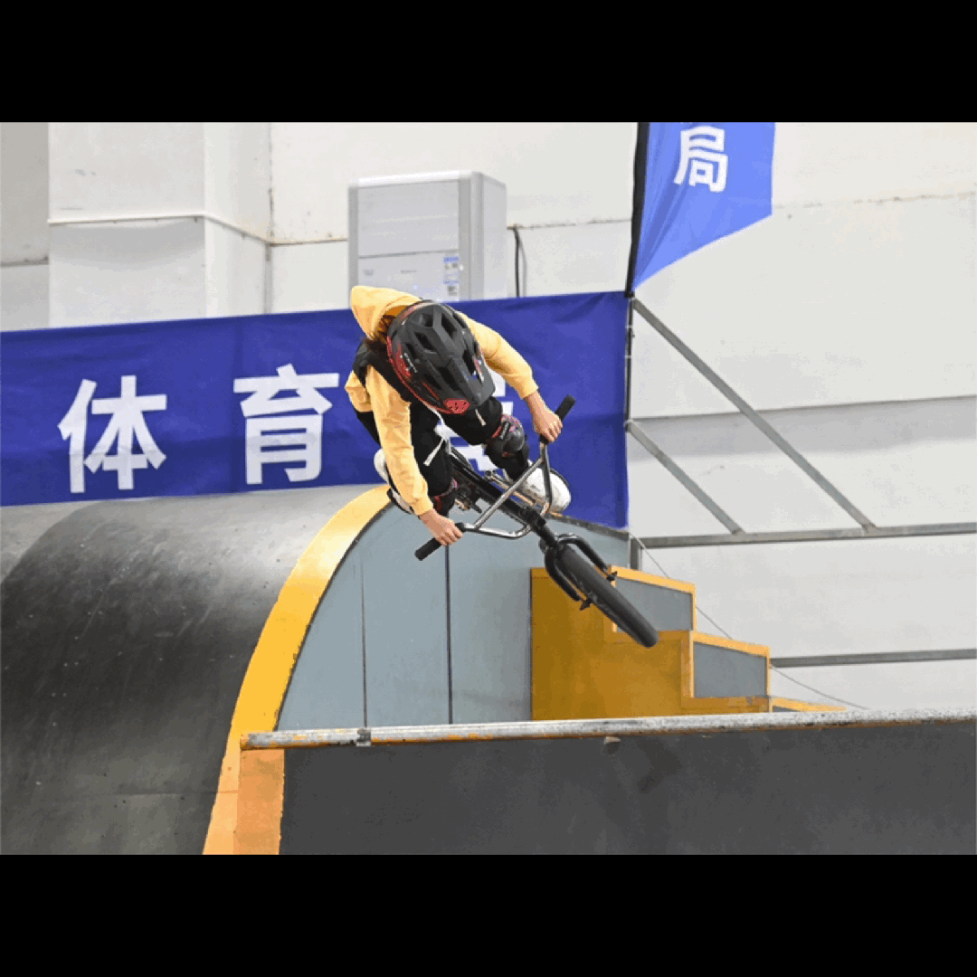 小轮车男子速度赛现场,荷兰选手速度飙升夺冠!的简单介绍 小轮车男子速度赛现场,荷兰选手速度飙升夺冠!的简单介绍