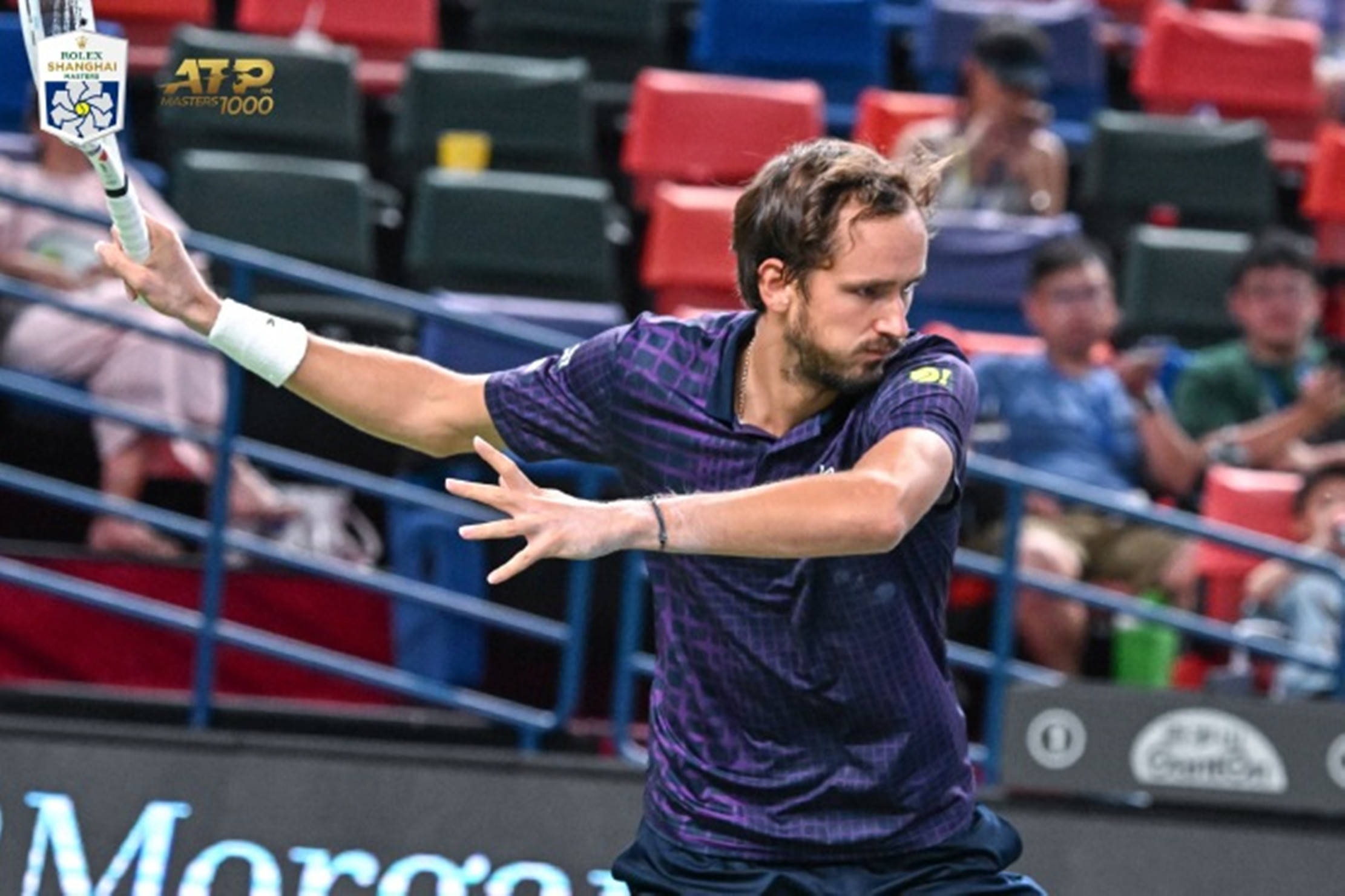 爱游戏中国-包含ATP总决赛完胜温网，梅德韦杰夫带队取胜的词条